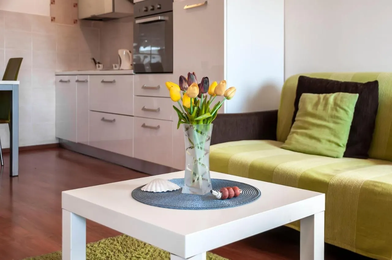 Sea View Apartment 로비니 크로아티아